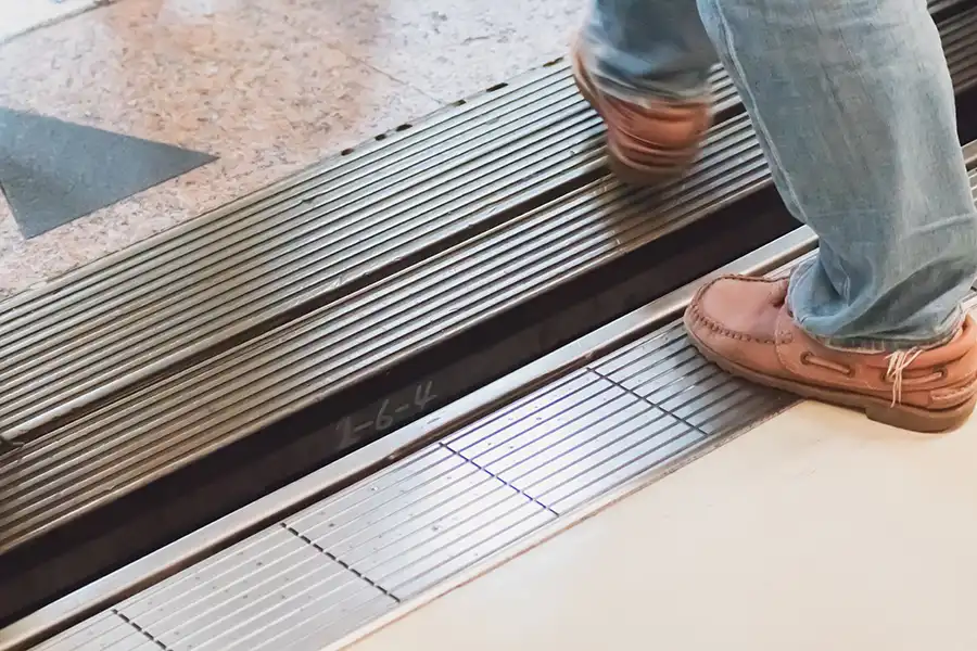 Slip and Fall Liability at NYC Subway Stations Slip and Fall Liability at NYC Subway Stations